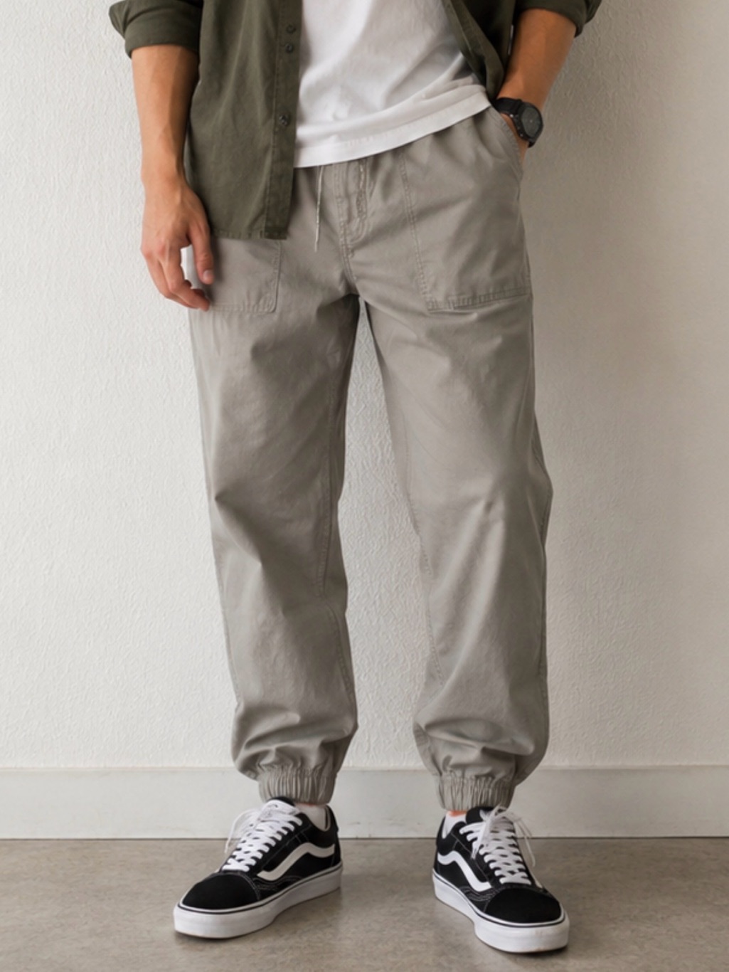 Men's Relaxed Drawstring Chinos In Light Gray